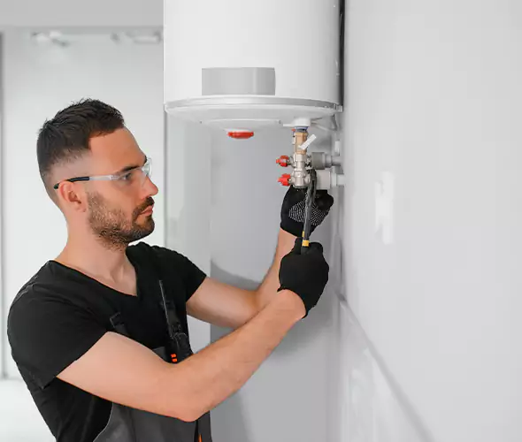 Expert Plumber for Water Heater Expansion Tank Installation in Southfield, MI