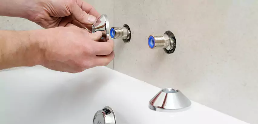 Bathtub Faucet Diverter Replacement in Southfield