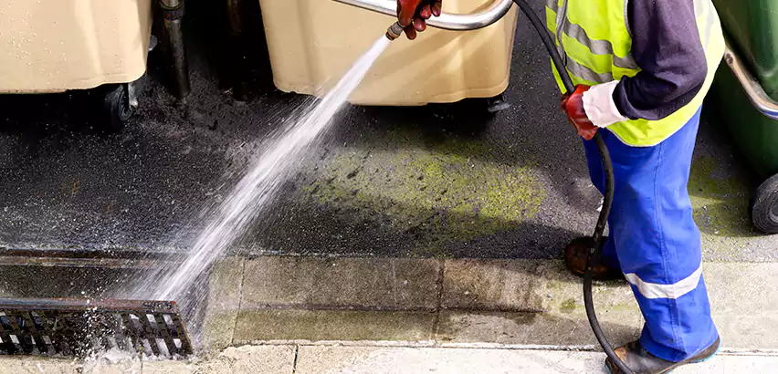 Jet Drain Cleaning in Southfield